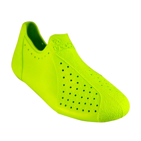 American Athletics Frogg Shoes - Froggs Lime Green Water shoes Men US 8-8,5, Women US 9-10